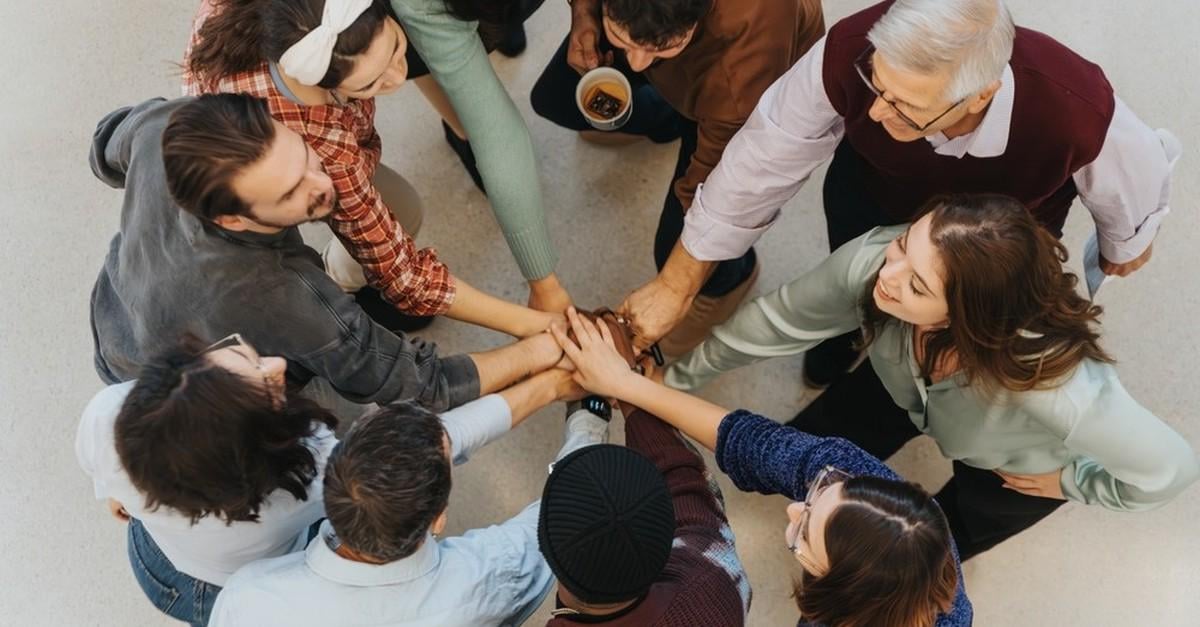 Barometer: Solidarity in Switzerland | How strong is solidarity in Switzerland? What unites us as a society and where are divisions emerging? The following 17 charts provide the answers.