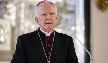 It is "better not to touch" this topic. Priests on the backstage of the closure of the archive of the Krakow Curia