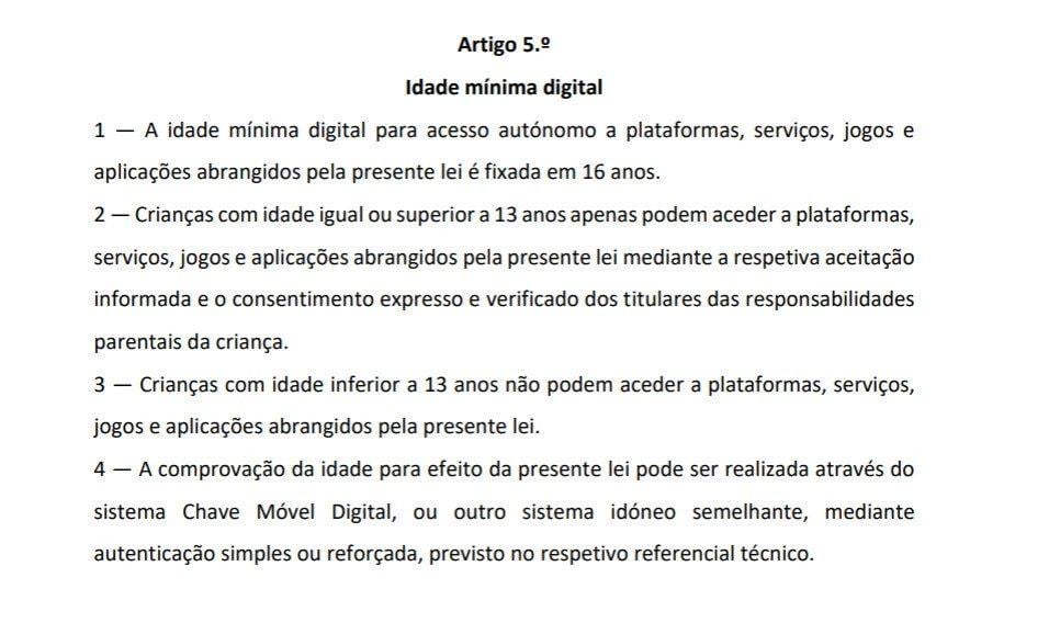Artigo 5° - Em Portugal, crianças menores de 13 anos estão proibidas de jogar Roblox ou Fortnite mesmo com autorização dos pais.