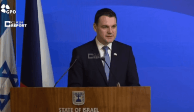 Czech Republic Deputy Prime Minister Petr Macinka: Israel is a civilized country surrounded by uncivilized enemies. - piča to je dement