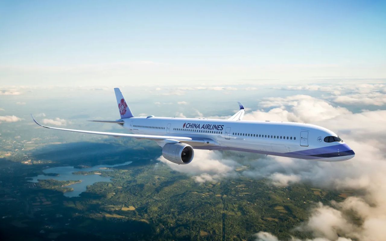 China Airlines commande 10 exemplaires de cet avion atteignant 18 000 kilomètres sans escale nommé A350-1000 -