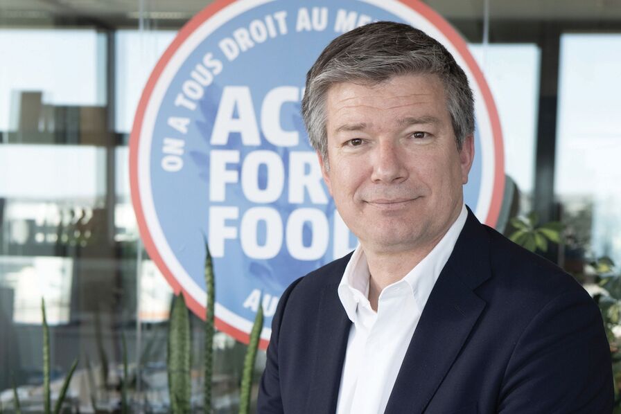 "Carrefour France est une entreprise hybride"