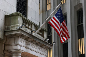 Wall Street attendue dans le désordre, l'Europe progresse pour clôturer un mois agité