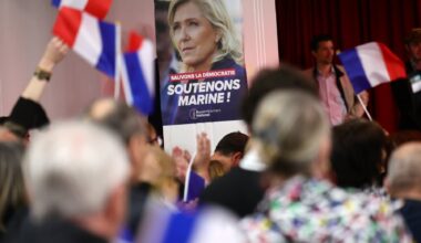 avant le meeting à Paris, rassemblement clairsemé à Marseille