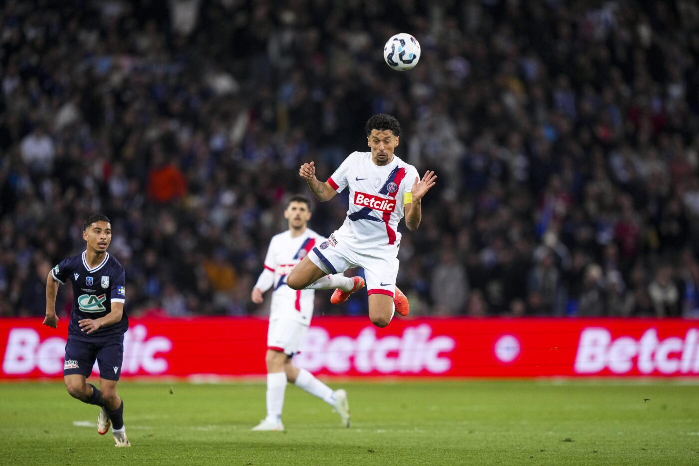 Audiences TV : Dunkerque-PSG fait mieux que Koh-Lanta - Coupe de France - Demies - Dunkerque-PSG (2-4)
