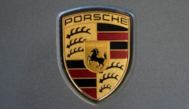 Porsche annonce une forte baisse de ses ventes en Europe et en Chine