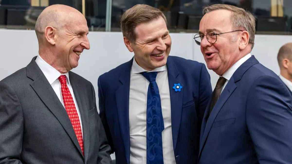 Les alliés de l'Ukraine annoncent un nouveau plan d'aide de 21 milliards d'euros