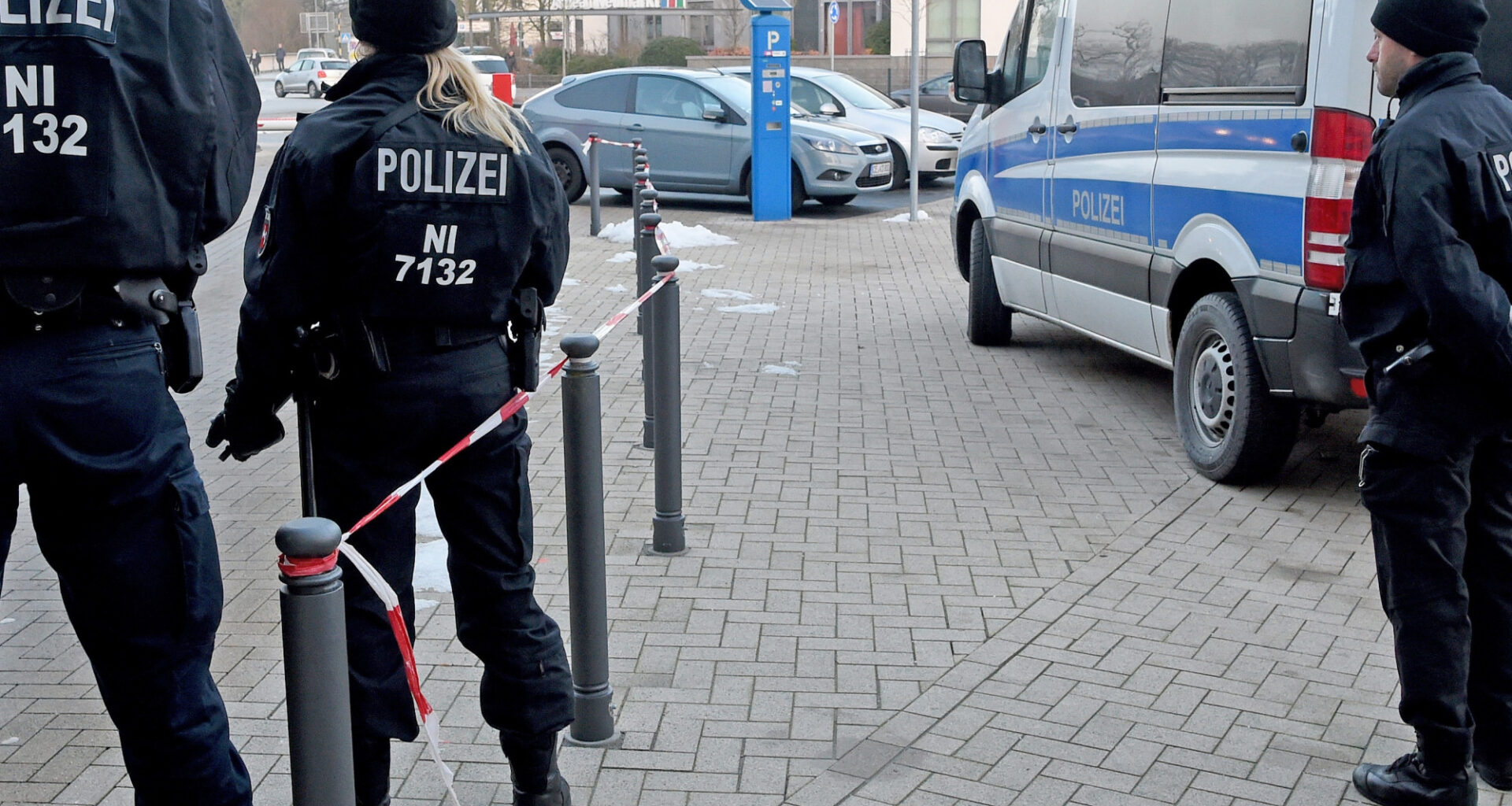une voiture fonce dans la foule à Mannheim faisant au moins deux morts et plusieurs blessés
