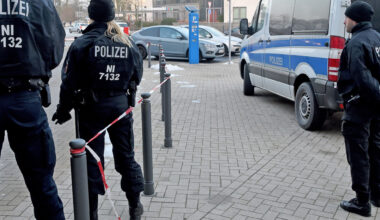 une voiture fonce dans la foule à Mannheim faisant au moins deux morts et plusieurs blessés