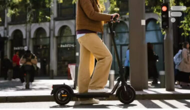 Decathlon baisse enfin le prix de sa trottinette électrique avec 35 km d’autonomie