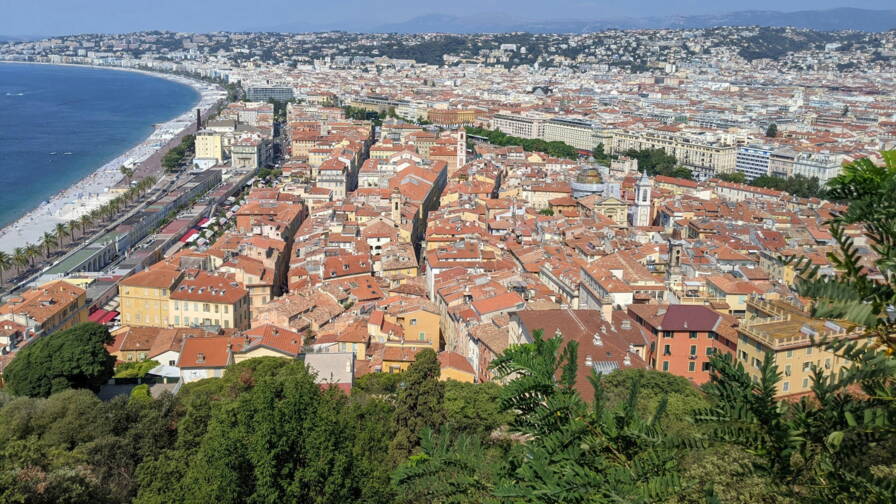 Nice en lutte contre la prolifération de logements mis en location sur Airbnb.
