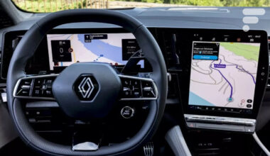 Google Assistant devrait tirer sa révérence dans les voitures : place à Gemini