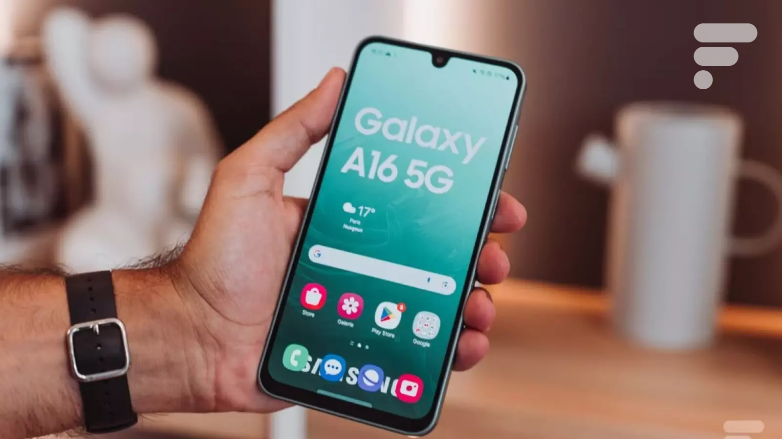 À moins de 200 €, l'honorable Samsung Galaxy A16 5G est bien plus recommandable