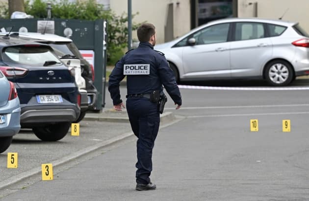 trois suspects mis en examen et placés en détention provisoire