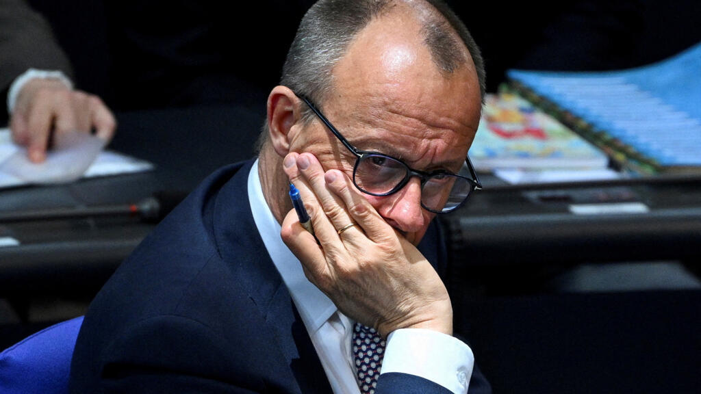 l'impopularité du futur chancelier Friedrich Merz fait monter le parti d'extrême droite AfD