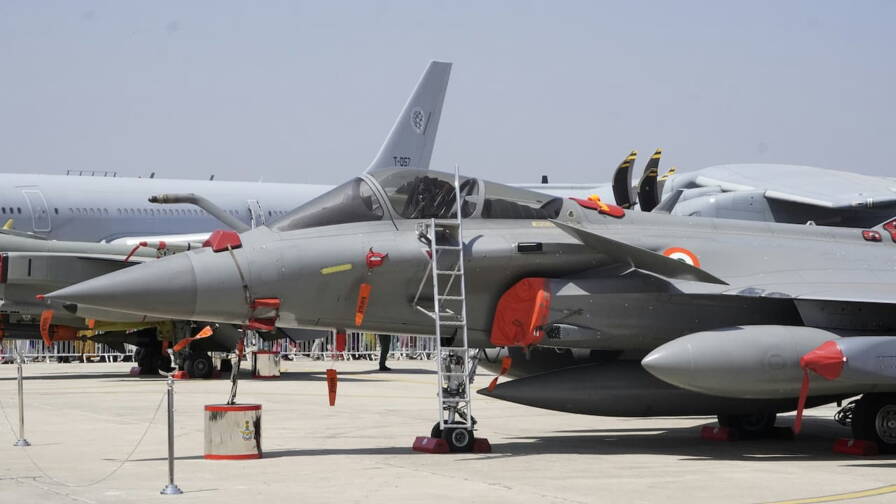 Des Rafale stationnés sur la base de Elahanka, Bengaluru, Karnataka, en Inde.