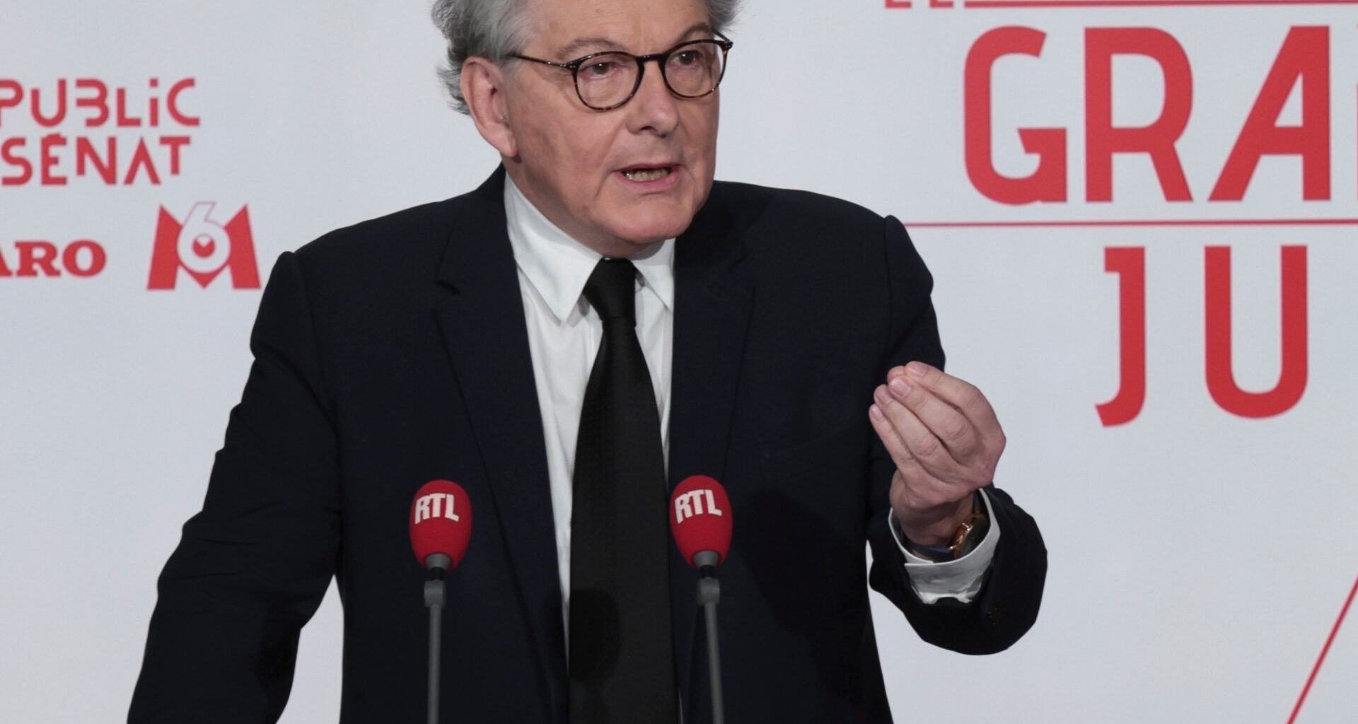 "En dehors de l'OTAN, les États-Unis ne sont plus un allié", déclare Thierry Breton sur RTL