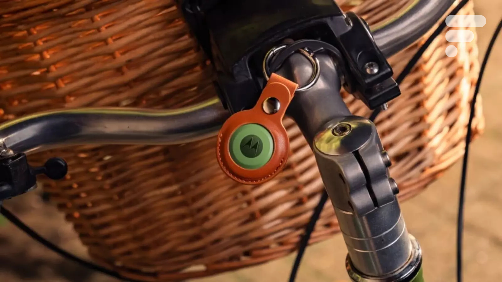 Ce tracker connecté Motorola est bien moins cher qu'un AirTag