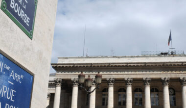 après un lundi noir, les bourses européennes repartent, +1,57% à Paris