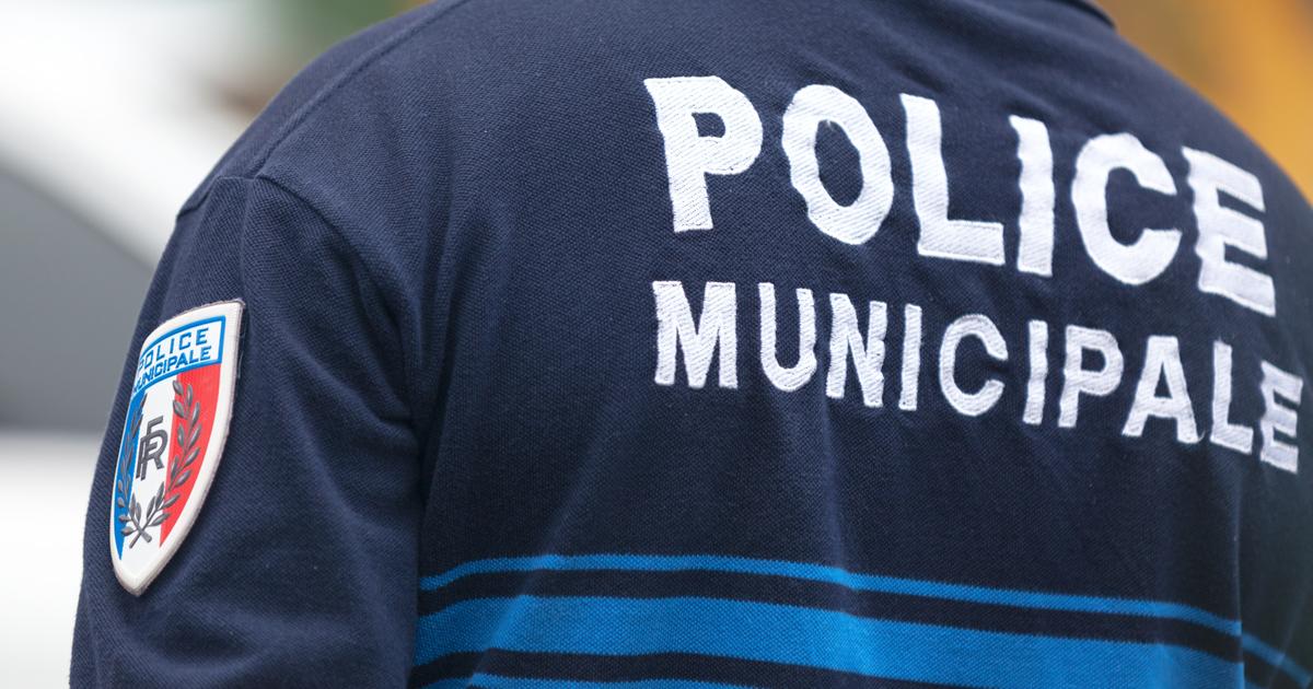 la première adjointe à la mairie agressée par un candidat aux municipales lors d’une conférence de presse