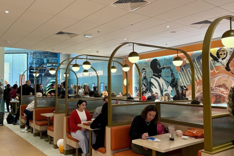 Le restaurant de 400m2 dispose de 190 places.