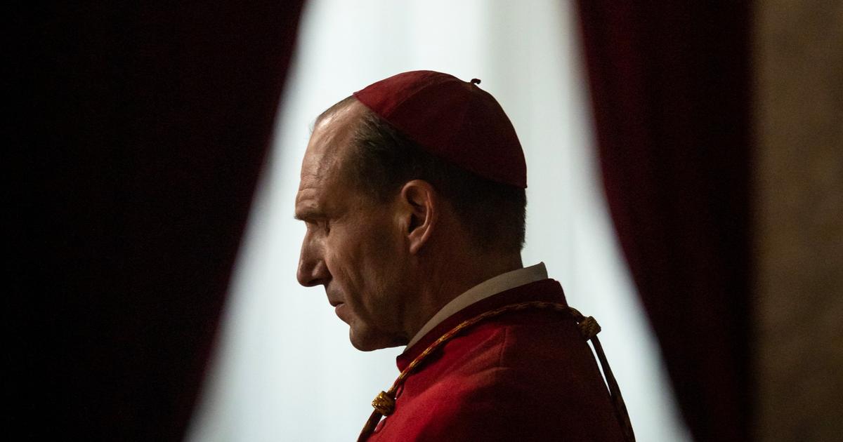 Le pape au cinéma, un homme de pouvoir pour la satire comme le thriller
