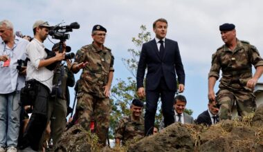 À La Réunion, Emmanuel Macron défend la place de la France face aux convoitises régionales