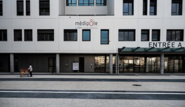 Des soignants agressés dans une clinique de la banlieue de Lyon
