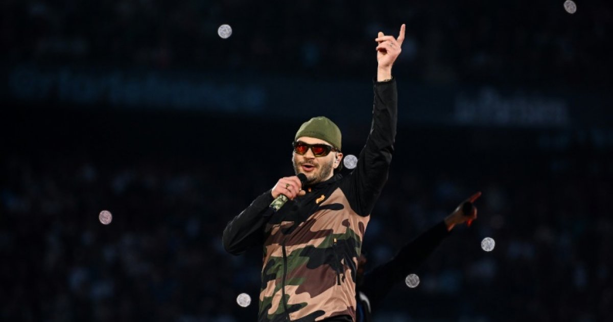 Record d'affluence au Stade de France pour le concert de Jul : Actualités
