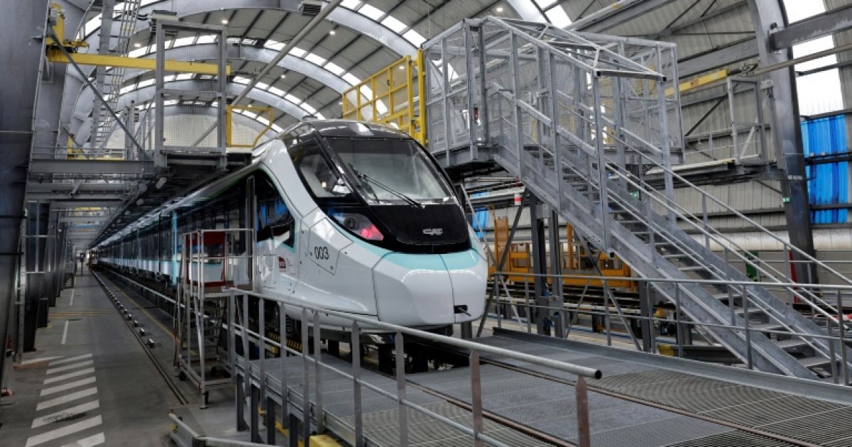 La SNCF dévoile le train "Oxygène" qui remplacera les Intercités Corail : Actualités