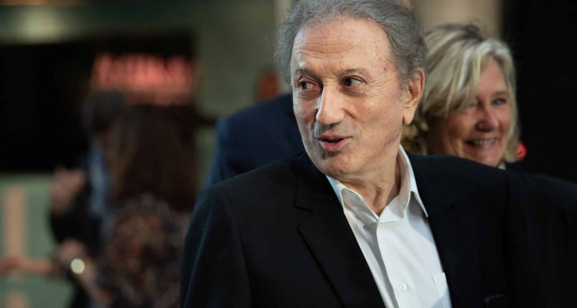 "Je vais m’arrêter" : Michel Drucker et la retraite, cette fois-ci, c’est acté