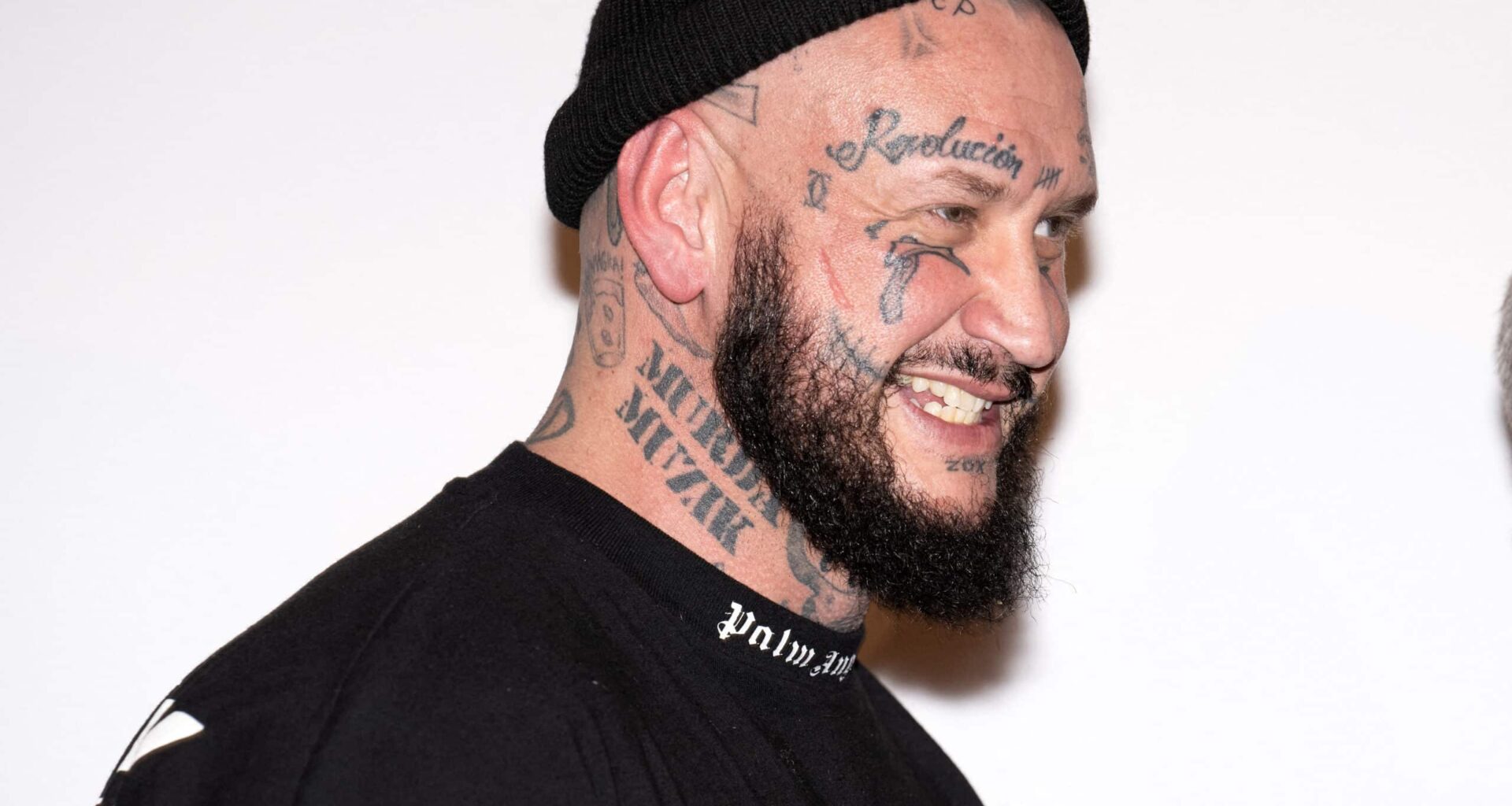 "Les Traîtres" : comment le rappeur Seth Gueko a fait fortune en Thaïlande grâce à un business "très juteux"