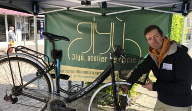 Près de Bayeux, il répare tous types de vélos