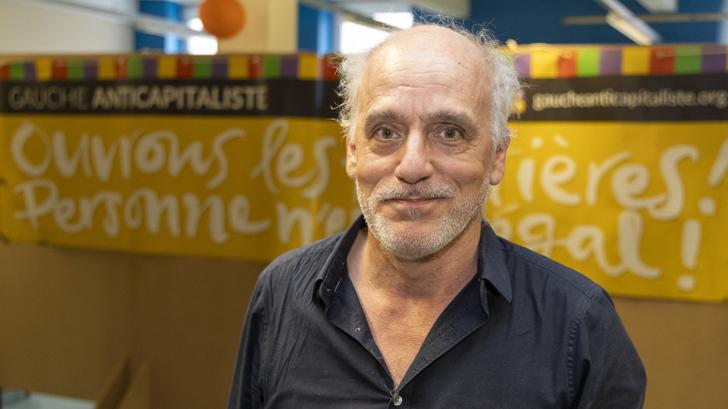 Philippe Poutou, photographié ici à Bruxelles en avril 2024, va ouvrir une librairie à Bordeaux 