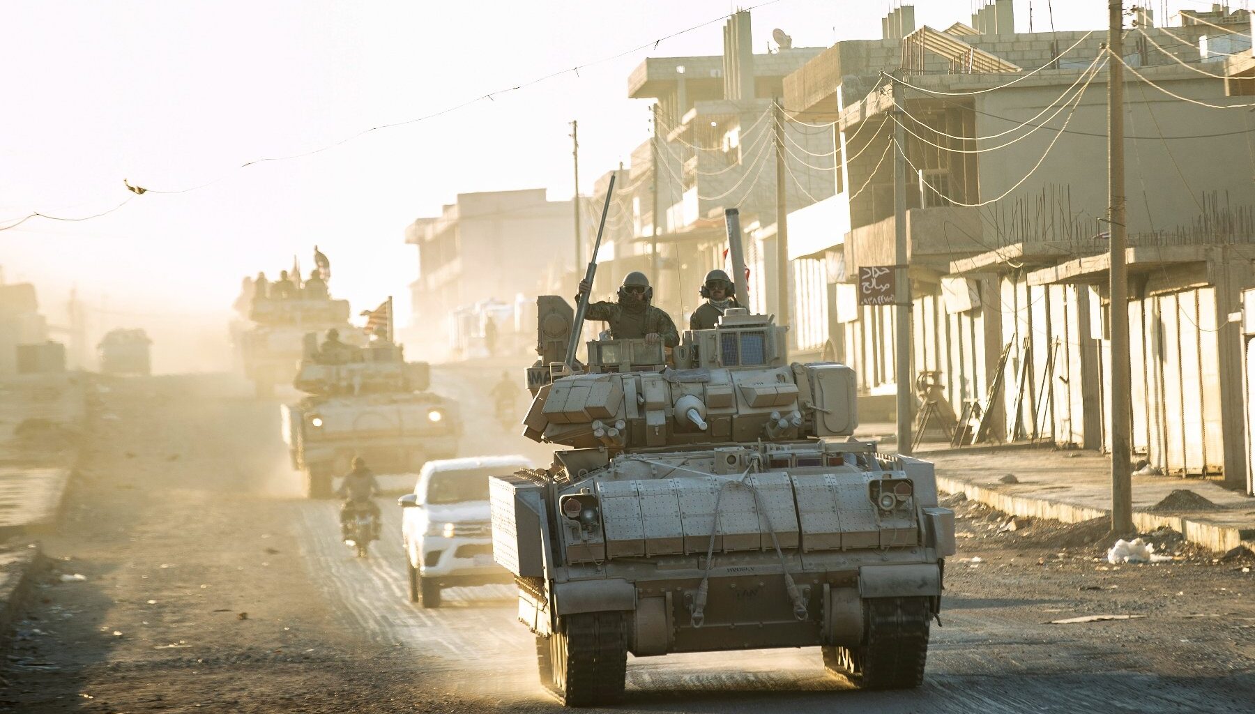Les Etats-Unis annoncent réduire de moitié leurs effectifs militaires en Syrie