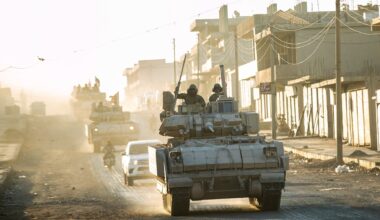 Les Etats-Unis annoncent réduire de moitié leurs effectifs militaires en Syrie