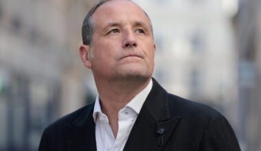 Patrons franciliens au chômage : « J’ai voulu me buter, me jeter du 6e étage » - Le Parisien