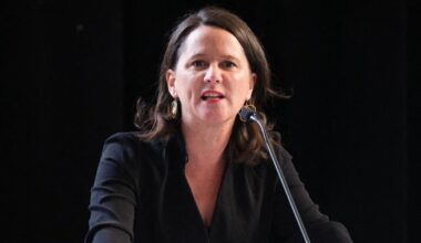 la maire socialiste veut «recoudre la République»