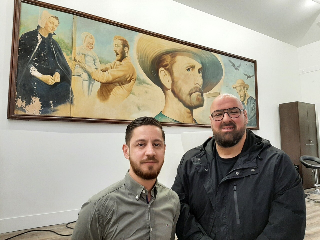 Des nouveaux patrons et une fresque sur Van Gogh dans ce café historique du Val-d'Oise