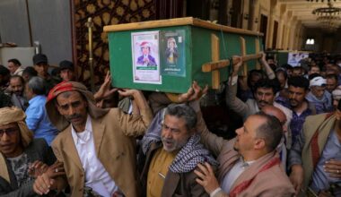 Les États-Unis revendiquent 800 frappes au Yémen, tuant des centaines de Houthis depuis mars
