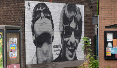 les fans d'Oasis ont perdu plus de deux millions de livres dans des escroqueries