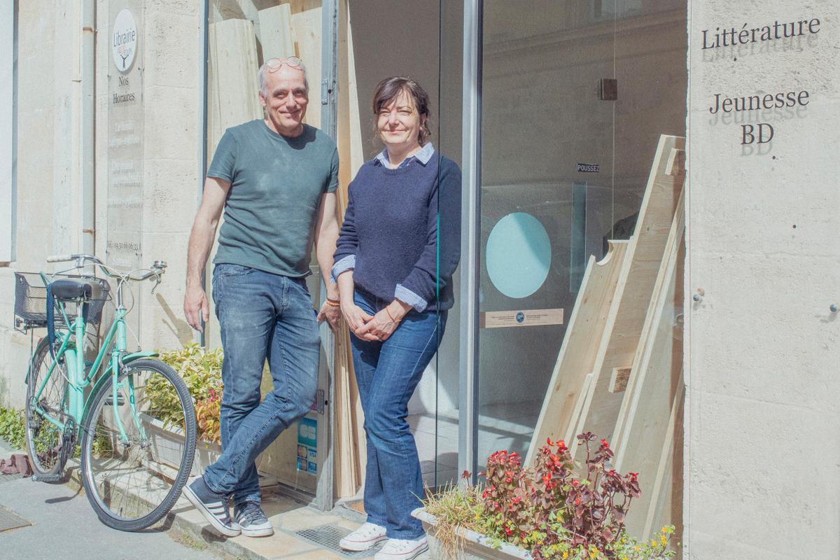 La nouvelle vie de Philippe Poutou, qui devient libraire à Bordeaux