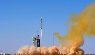 Un gros danger guette derrière les mégaconstellations satellites chinoises