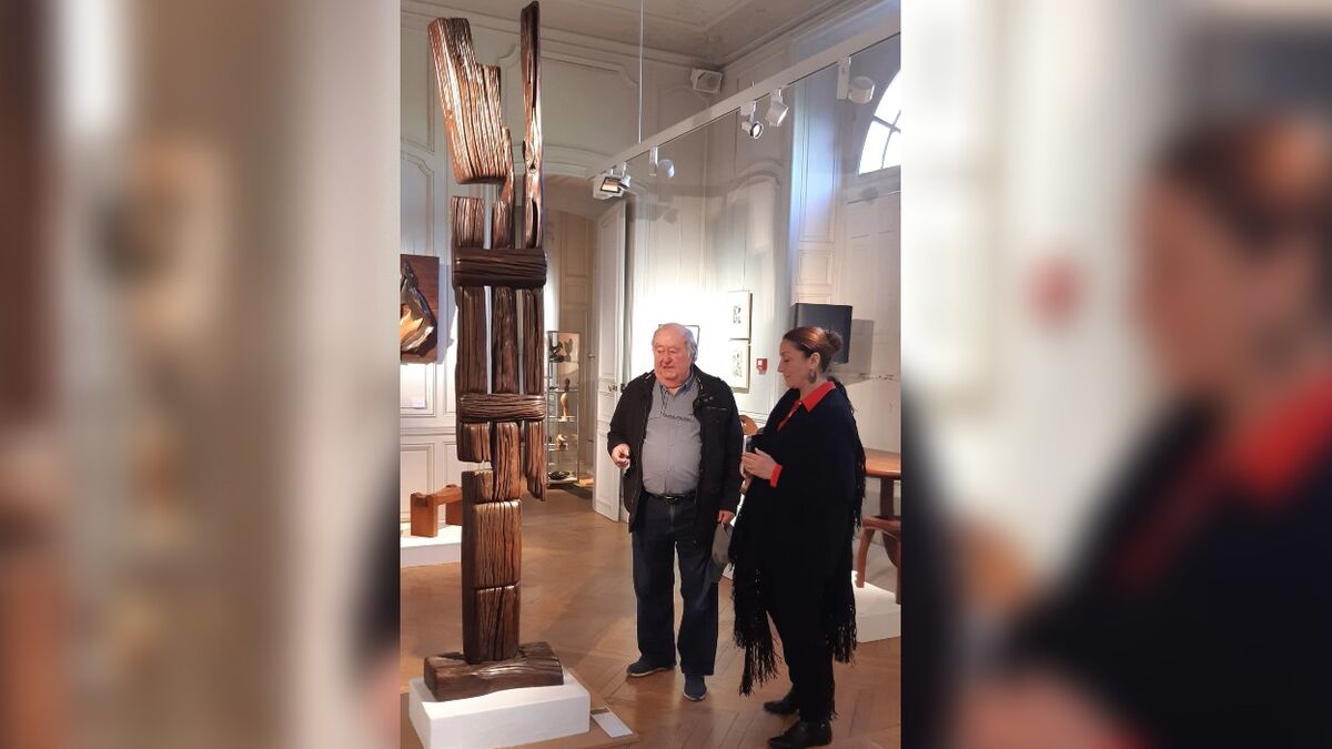 « Une pure merveille » : une sculpture monumentale d’Alexandre Noll offerte à Fontenay-aux-Roses