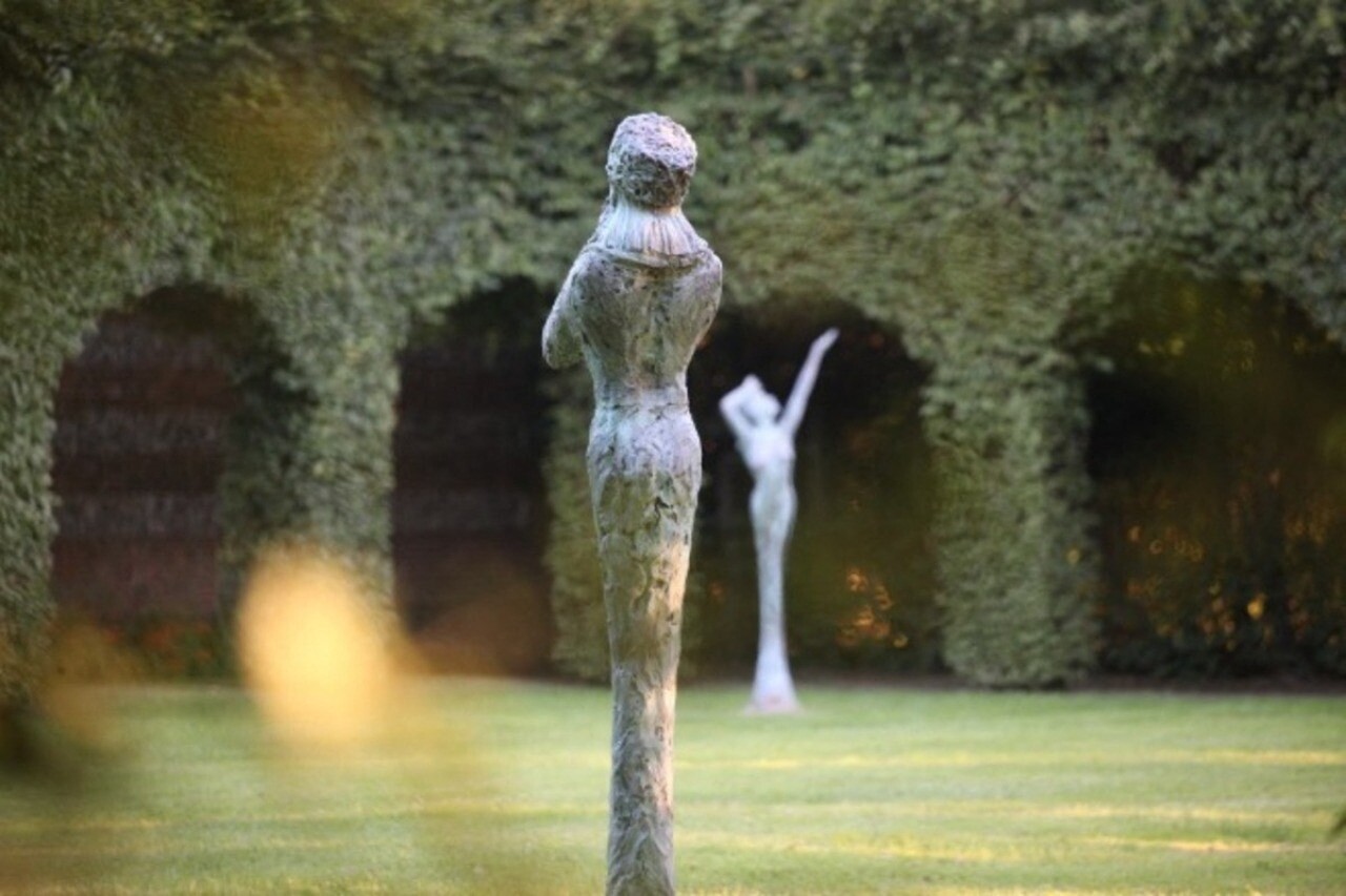 Le domaine de Bois-Guilbert et son jardin des sculptures célèbre ses 400 ans avec une expo inédite