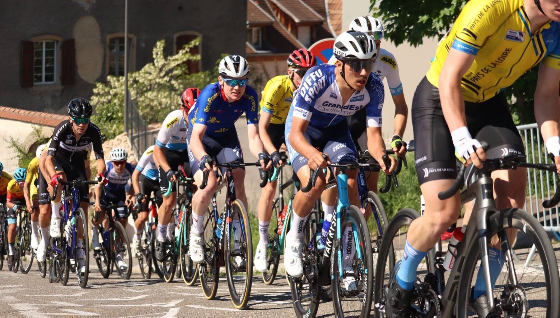 Des pros interdits de Championnat de France de l'Avenir - Actualité