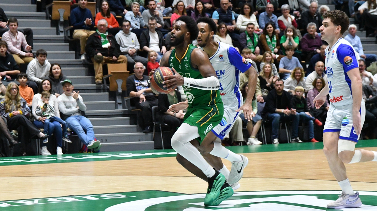 l’ADA Blois étrille Rouen et reste en tête du championnat