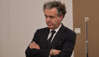 Christophe Béchu (Horizons) tend la main à Jean-Michel Aulas et étrille la majorité écologiste