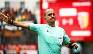 Brest - Lens : « Un carton jaune, ça ne m’aurait pas gêné », l’ancien arbitre Bruno Derrien revient sur le carton rouge de Ndiaye