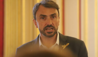 Grégory Doucet vole à son secours et à celui de "la liberté académique"